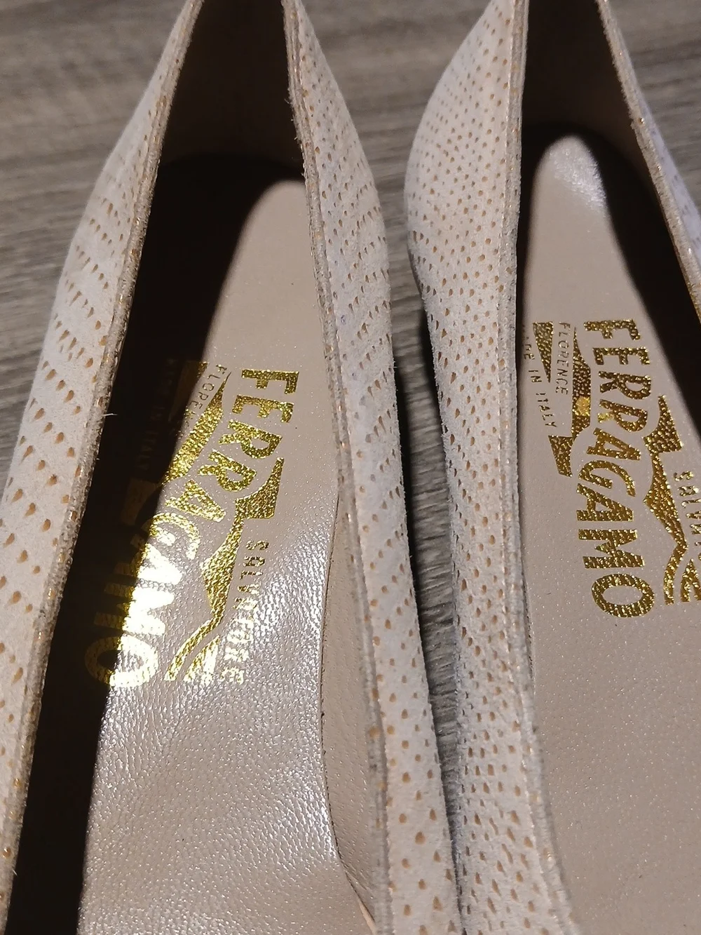Salvatore Ferragamo Vintage White Perforated Suede Ballet Flats Sz 6.5